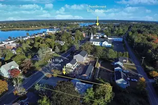 114 High St, Wareham, MA 02571 - Photo 1