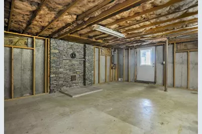 134 Crescent St, Hanson, MA 02341 - Photo 30