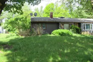 81 Mountview Dr, Holden, MA 01520 - Photo 4