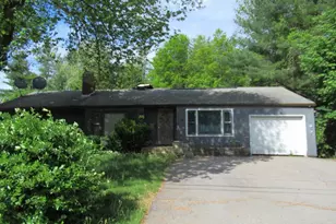 81 Mountview Dr, Holden, MA 01520 - Photo 2