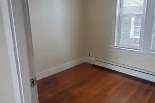 18 Barclay, Worcester, MA 01604 - Photo 6