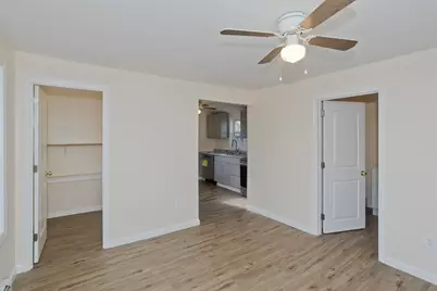 19 Quincy St, Springfield, MA 01109 - Photo 10