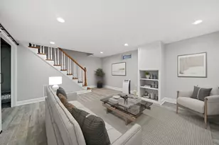 63 Linden St, Wellesley, MA 02482 - Photo 18