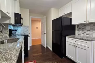 114 Pleasant St, Arlington, MA 02476 - Photo 6