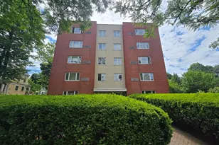 114 Pleasant St, Arlington, MA 02476 - Photo 1