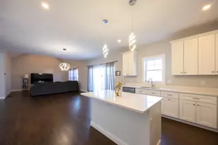 1 Clover Dr, Bellingham, MA 02019 - Photo 8