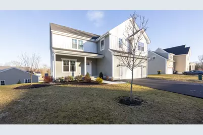 1 Clover Drive, Bellingham, MA 02019 - Photo 2