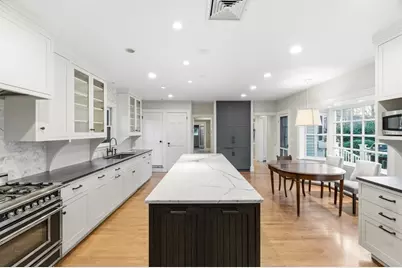 9 Maple Rd, Weston, MA 02493 - Photo 2