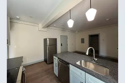 160 Seabury St #13, Fall River, MA 02720 - Photo 4