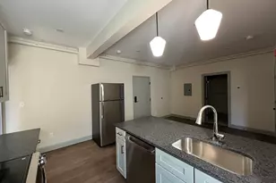 160 Seabury St, Fall River, MA 02720 - Photo 4