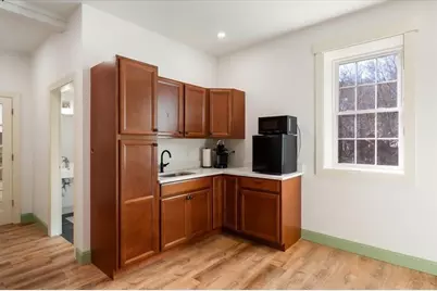 21 Boston Rd, Southborough, MA 01772 - Photo 10