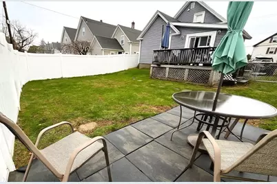 111 Howe St, Marlborough, MA 01752 - Photo 2