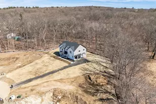 10 Falcon Dr, Shrewsbury, MA 01545 - Photo 36