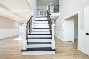 10 Falcon Dr, Shrewsbury, MA 01545 - Photo 4