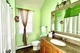 204 Roosevelt St, Fitchburg, MA 01420 - Photo 18