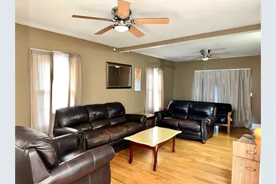 204 Roosevelt St, Fitchburg, MA 01420 - Photo 12