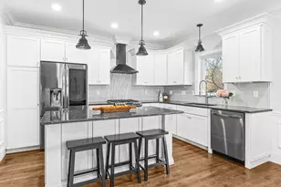 95 Irving St, Winchester, MA 01890 - Photo 8