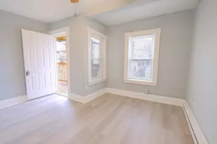 105 Clarendon St, Fitchburg, MA 01420 - Photo 24