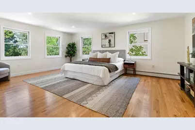 29 Cottage St #29, Newton, MA 02464 - Photo 18