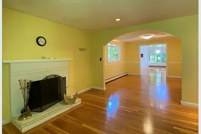 13 Oxbow Rd, Natick, MA 01760 - Photo 6