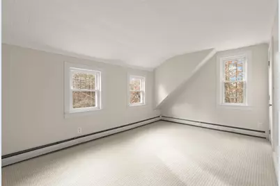 319 Pleasant St, Dunstable, MA 01827 - Photo 24