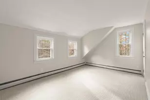 319 Pleasant St, Dunstable, MA 01827 - Photo 24