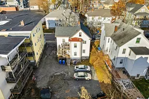 11 Derby St, Waltham, MA 02453 - Photo 6