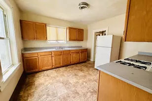 11 Derby St, Waltham, MA 02453 - Photo 12