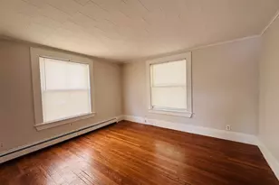 11 Derby St, Waltham, MA 02453 - Photo 8