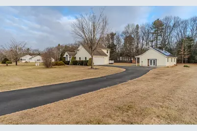 95 Gunn Rd, Southampton, MA 01073 - Photo 2