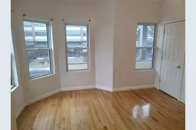 378 Ferry St, Everett, MA 02149 - Photo 10