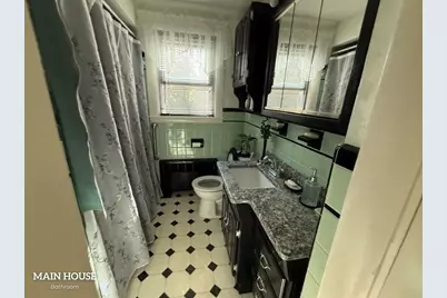 347 Ash St, Reading, MA 01867 - Photo 12