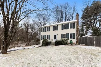 13 Plain St, Upton, MA 01568 - Photo 26