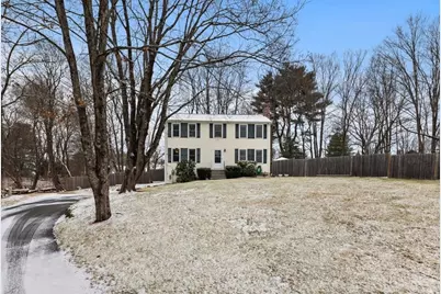 13 Plain St, Upton, MA 01568 - Photo 1