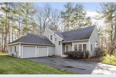 34 Pickman Dr, Bedford, MA 01730 - Photo 1