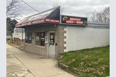 59 Broad St, Bridgewater, MA 02324 - Photo 4