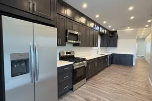 54 Falcon St, Boston, MA 02128 - Photo 4