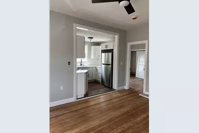 2039 Pleasant St #2, Fall River, MA 02723 - Photo 2