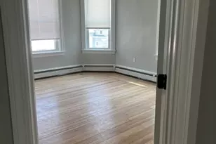 2039 Pleasant St, Fall River, MA 02723 - Photo 2