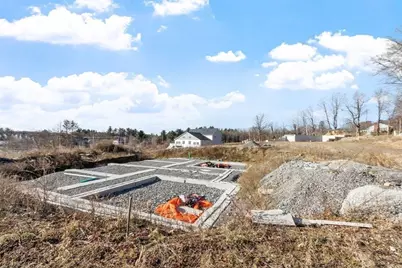 23-25 Kimball St, Lunenburg, MA 01462 - Photo 8