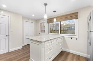 14 Williams, Danvers, MA 01923 - Photo 6