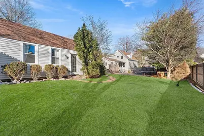 29 Cottage St, Wellesley, MA 02482 - Photo 30