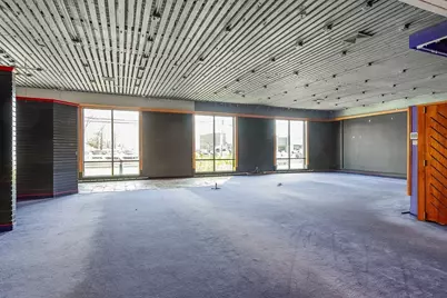 120 Andover St #3, Danvers, MA 01923 - Photo 2