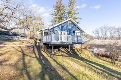 2 Mystic St, Worcester, MA 01607 - Photo 4