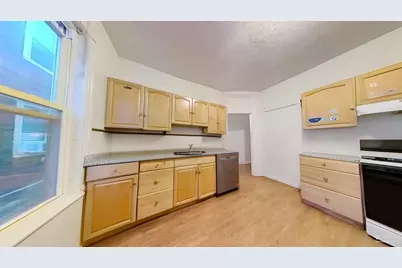 34 Cherokee #3, Boston, MA 02120 - Photo 4