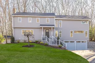 157 Wilshire Dr, Sharon, MA 02067 - Photo 2