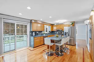 39 Desimone Dr, Marlborough, MA 01752 - Photo 12