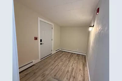 866 Center St. #2, Middleborough, MA 02346 - Photo 6