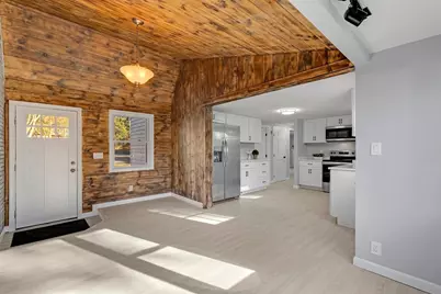 17 Fresh Pond Cir, Plymouth, MA 02360 - Photo 6