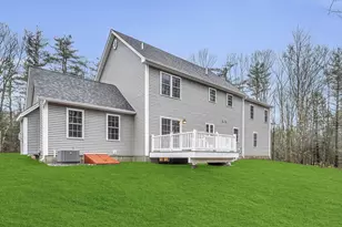 1180 Elm St, Leominster, MA 01453 - Photo 4
